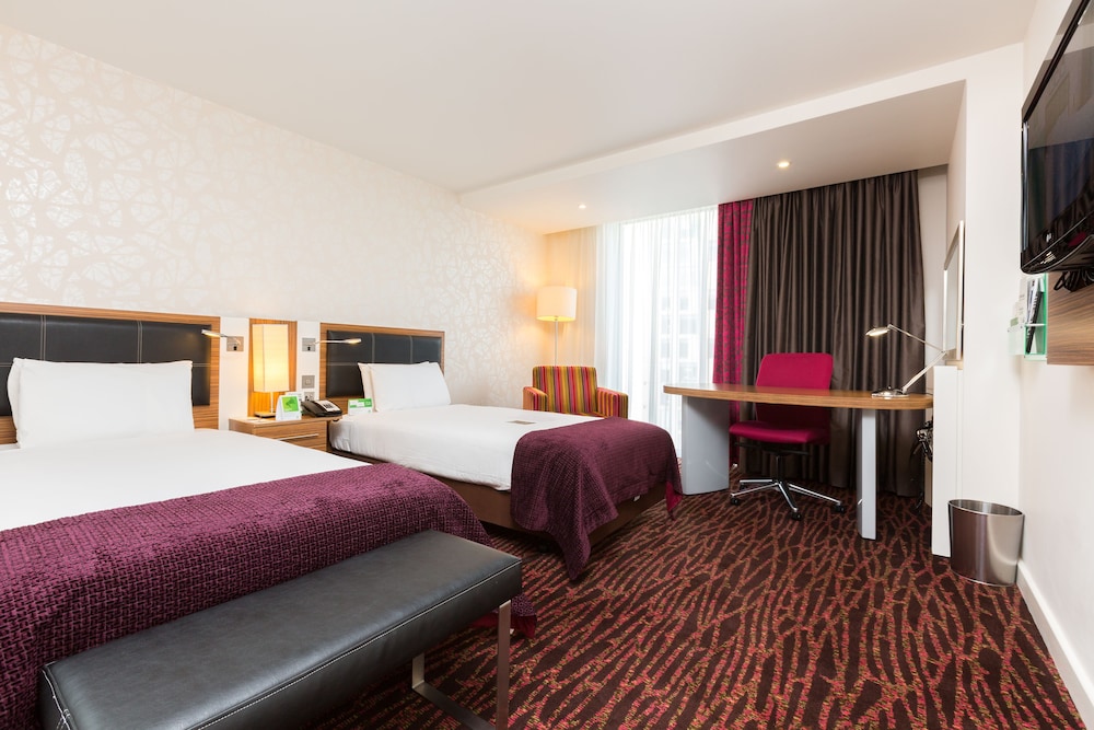 holiday inn manchester media city uk an ihg hotel
