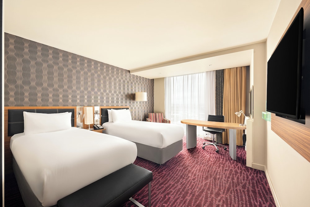 holiday inn manchester media city uk an ihg hotel