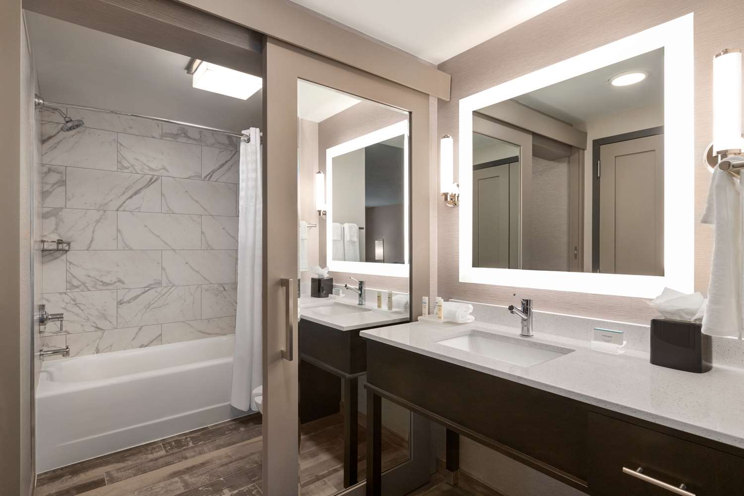 homewood suites by hilton indianapolis downtown iupui