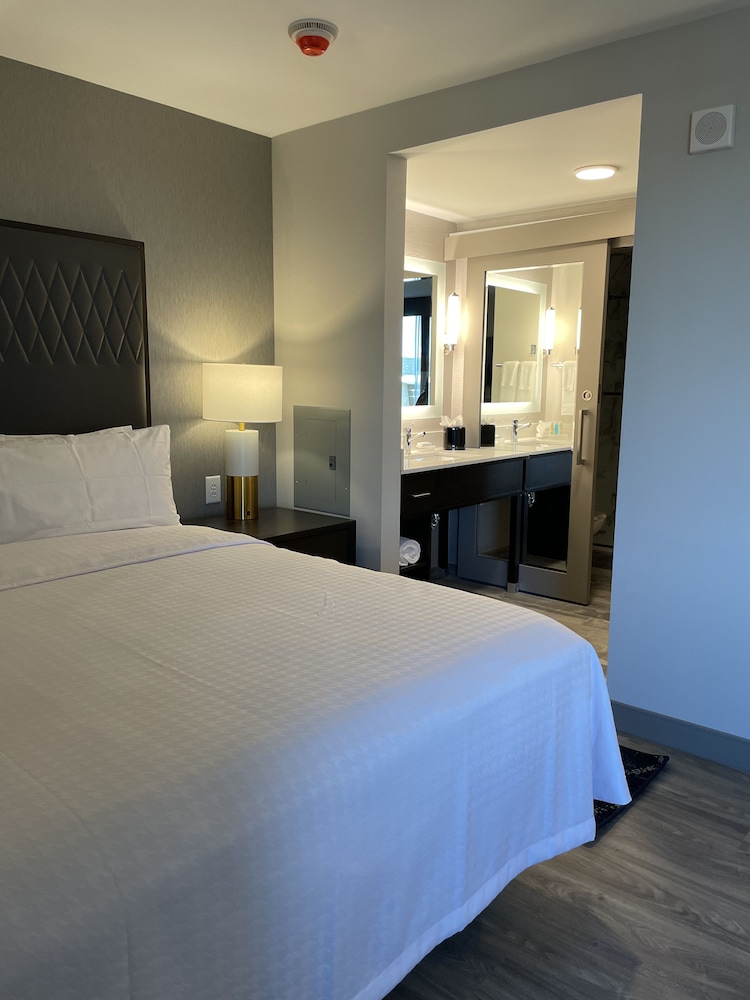 homewood suites by hilton indianapolis downtown iupui