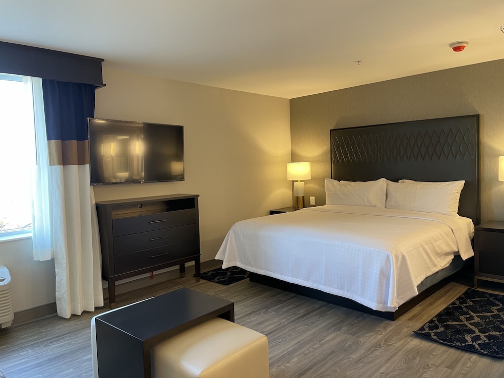 homewood suites by hilton indianapolis downtown iupui