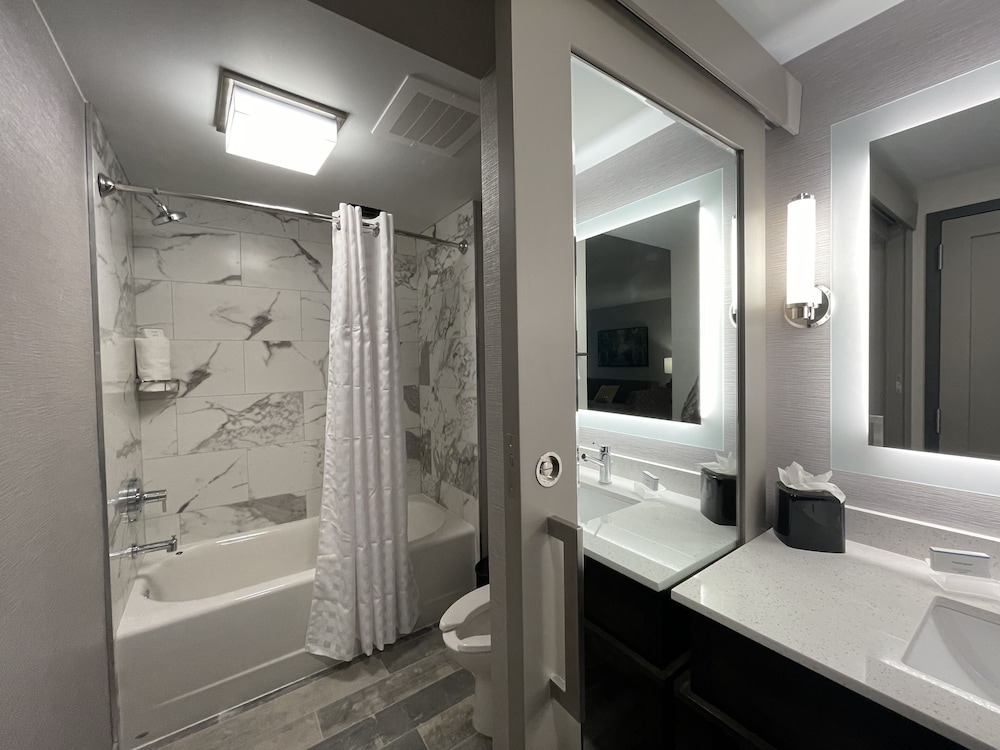 homewood suites by hilton indianapolis downtown iupui