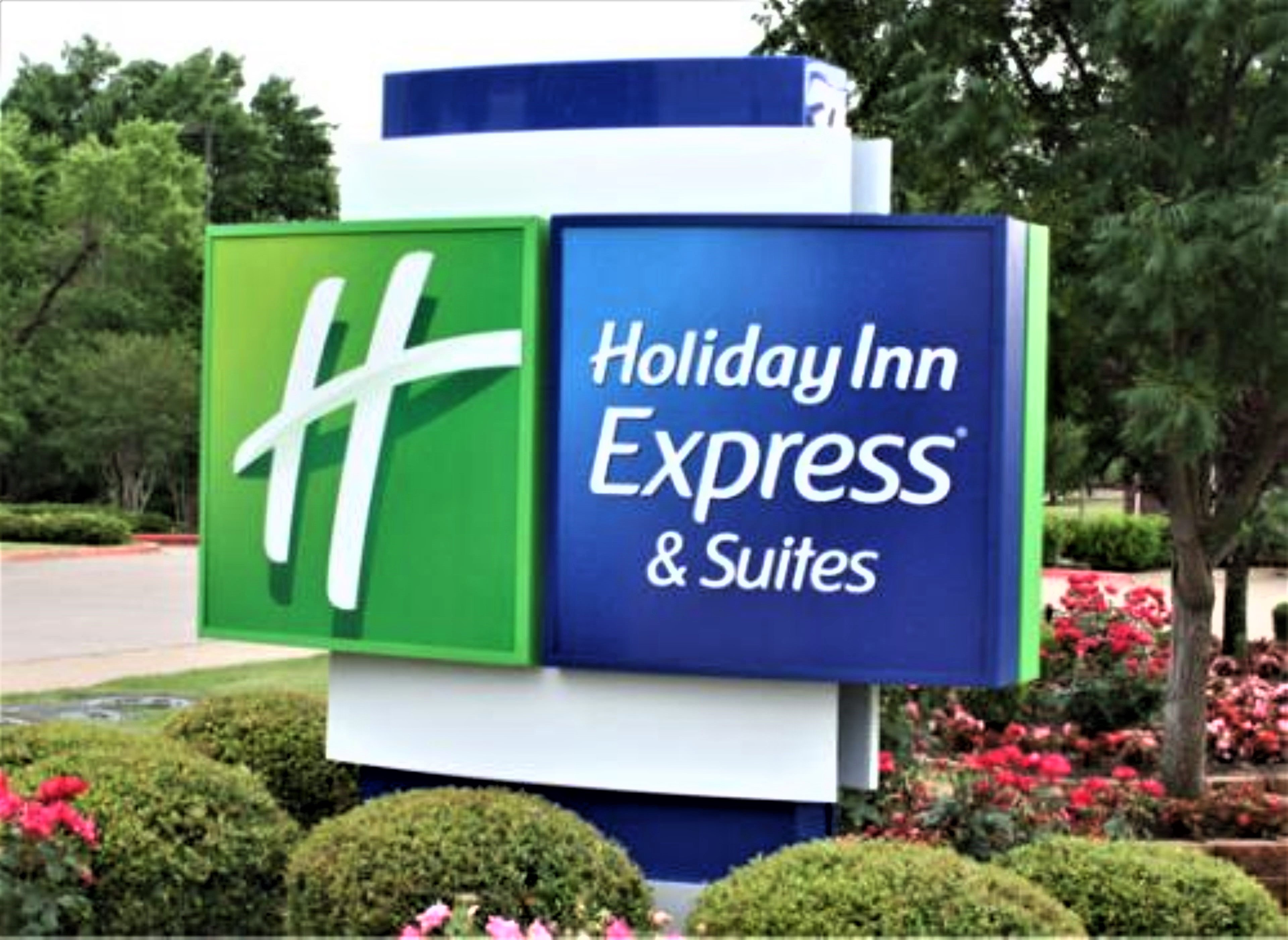 holiday inn express new rochelle an ihg hotel