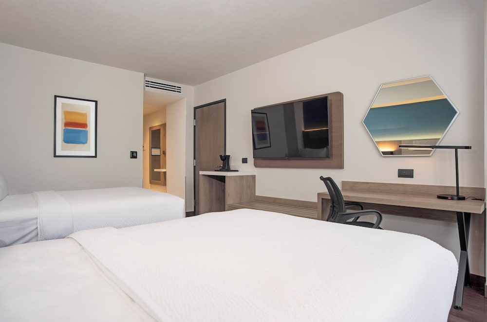 holiday inn express guadalajara expo an ihg hotel