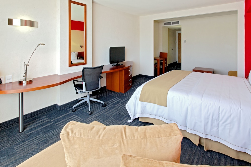 holiday inn express guadalajara expo an ihg hotel