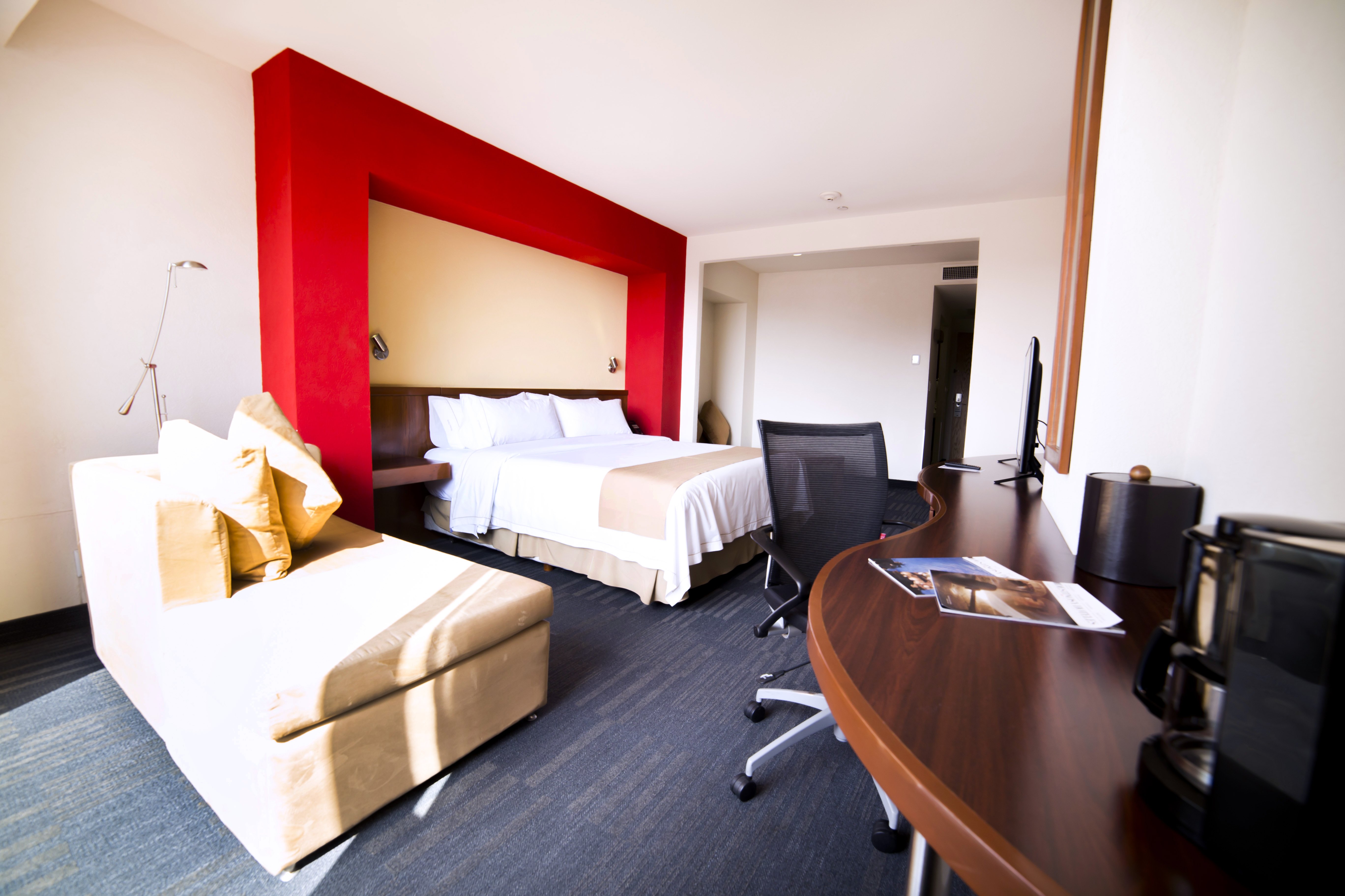 holiday inn express guadalajara expo an ihg hotel