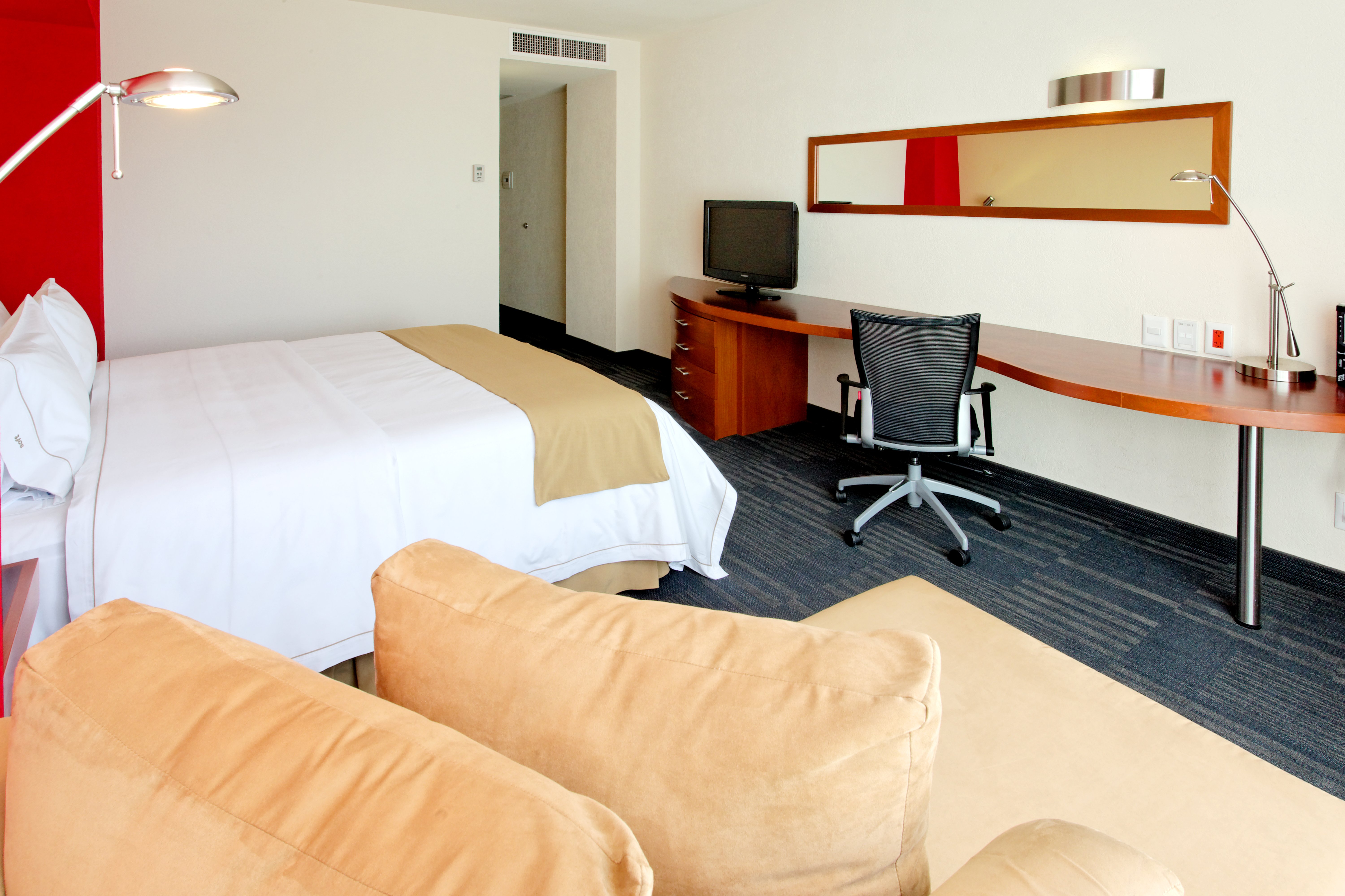 holiday inn express guadalajara expo an ihg hotel