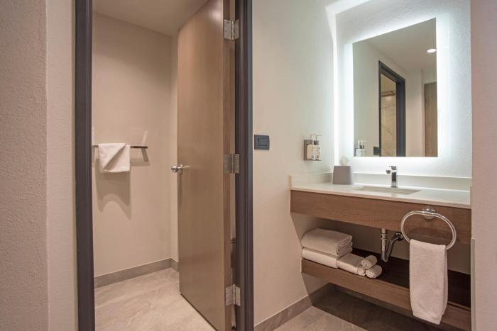 holiday inn express guadalajara expo an ihg hotel
