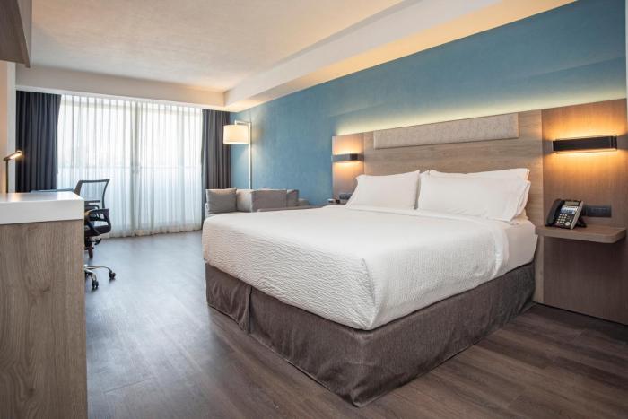 holiday inn express guadalajara expo an ihg hotel