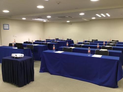 holiday inn express guadalajara expo an ihg hotel