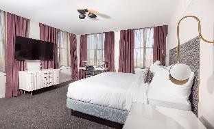 the kelly birmingham tapestry collection by hilton