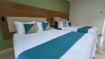 viva wyndham azteca resort all inclusive