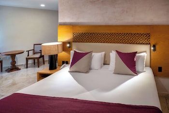 viva wyndham azteca resort all inclusive