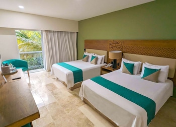 viva wyndham azteca resort all inclusive