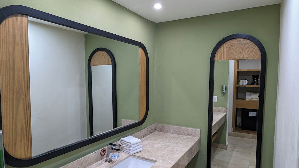 viva wyndham azteca resort all inclusive