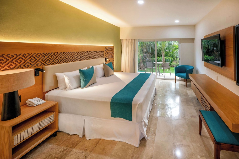 viva wyndham azteca resort all inclusive