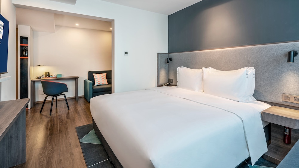 holiday inn express qingdao city center an ihg hotel