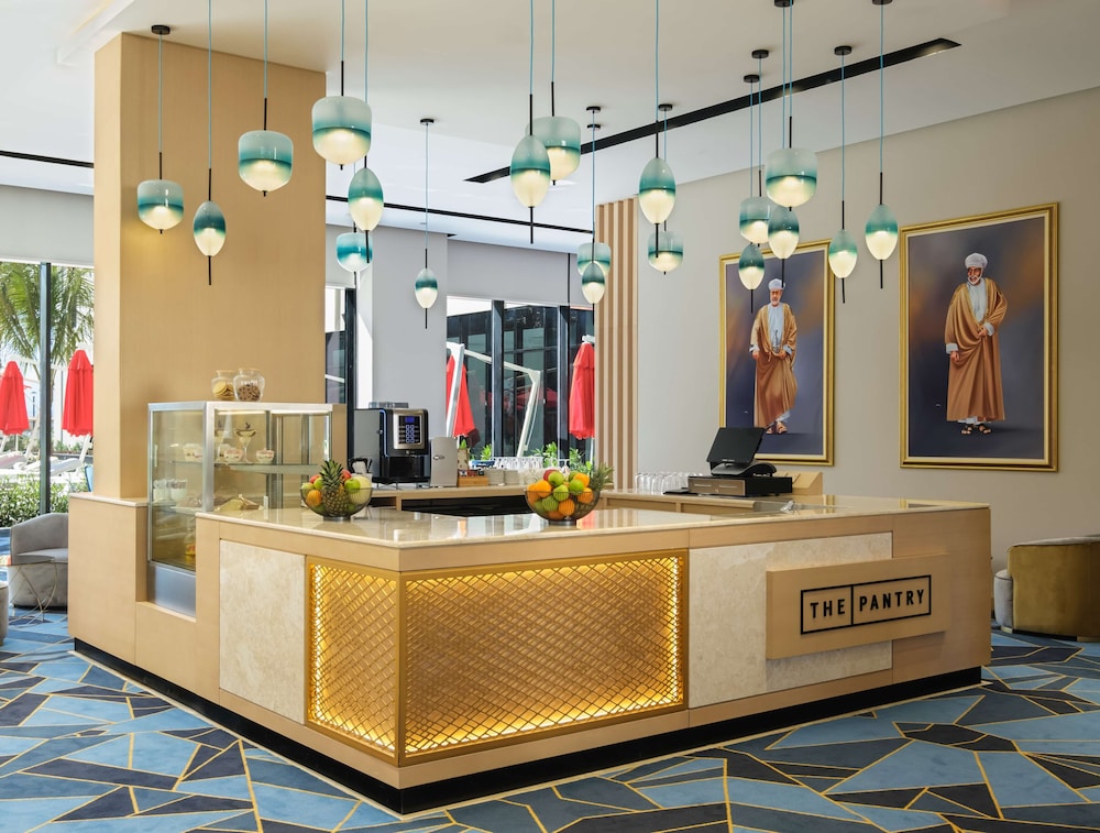 avani muscat hotel and suites