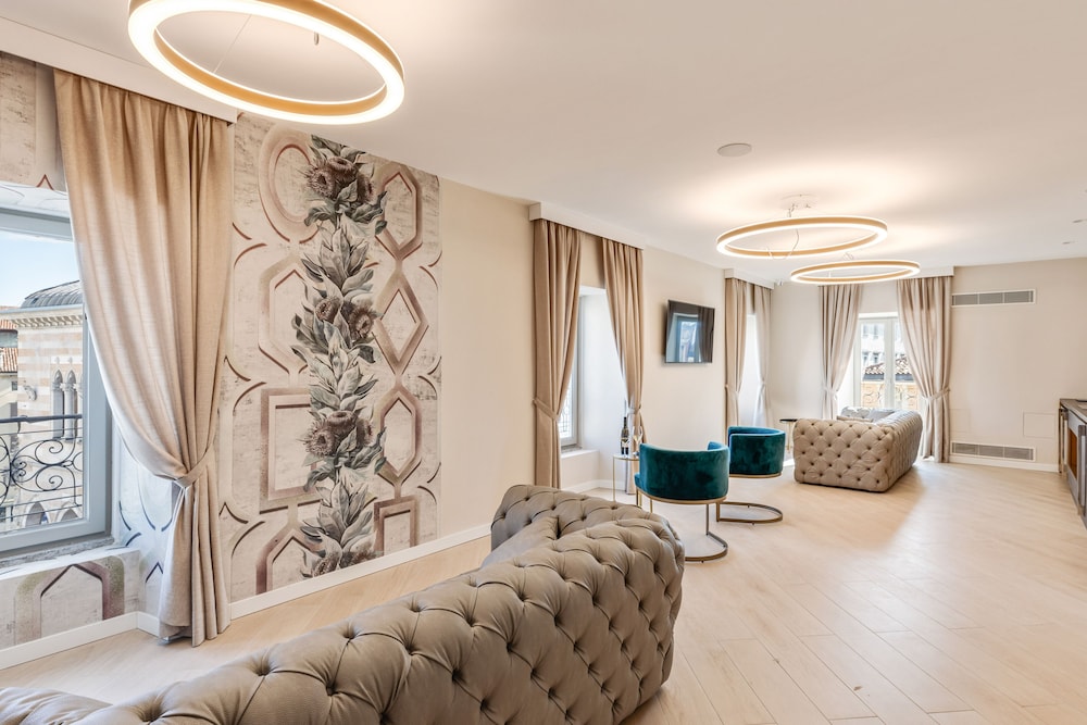 oriana suites udine