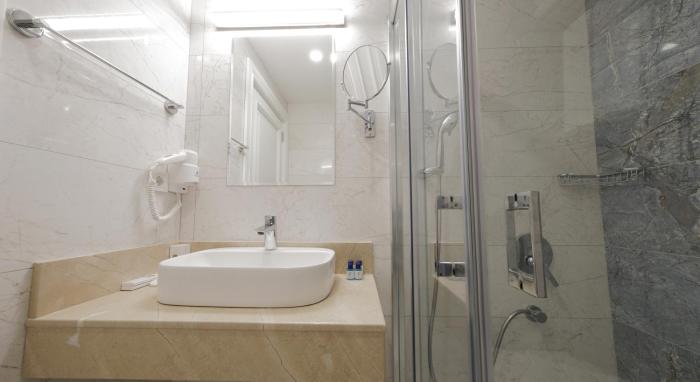mai inci hotel