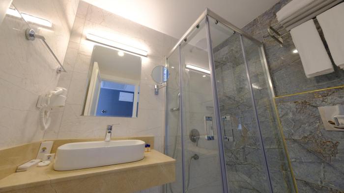 mai inci hotel
