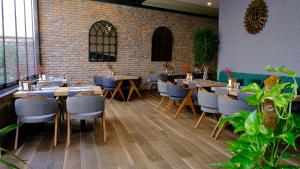 mai inci hotel