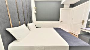 mai inci hotel