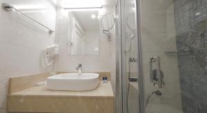 mai inci hotel