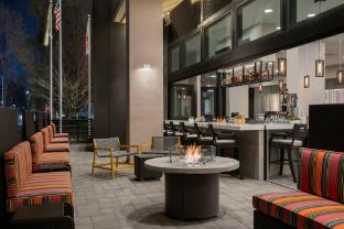 home2 suites by hilton woodland hills