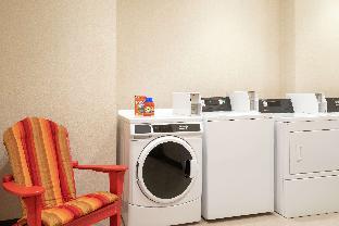 home2 suites by hilton woodland hills