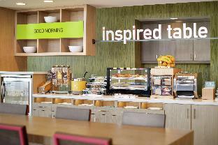 home2 suites by hilton woodland hills
