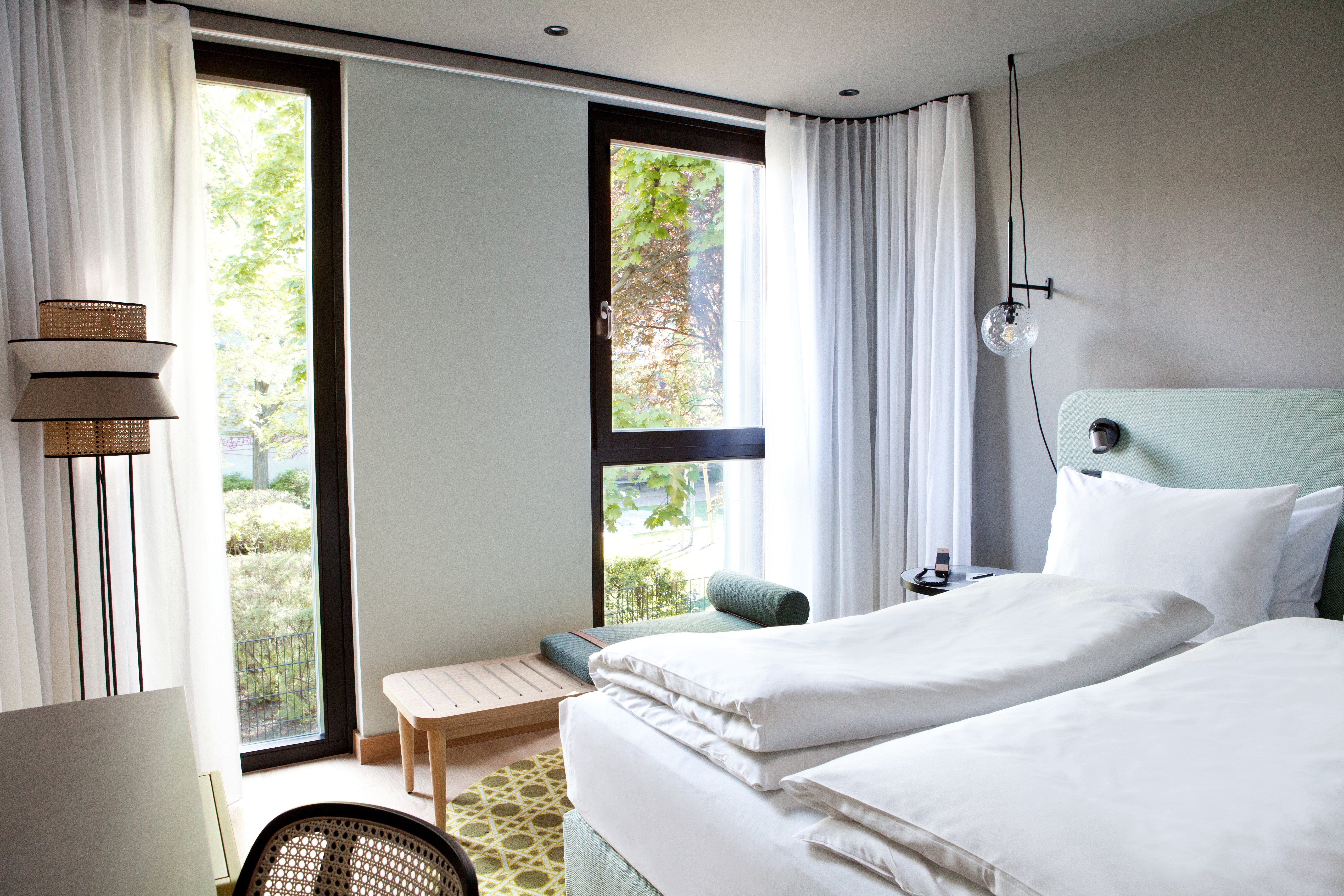 hotel indigo vienna naschmarkt