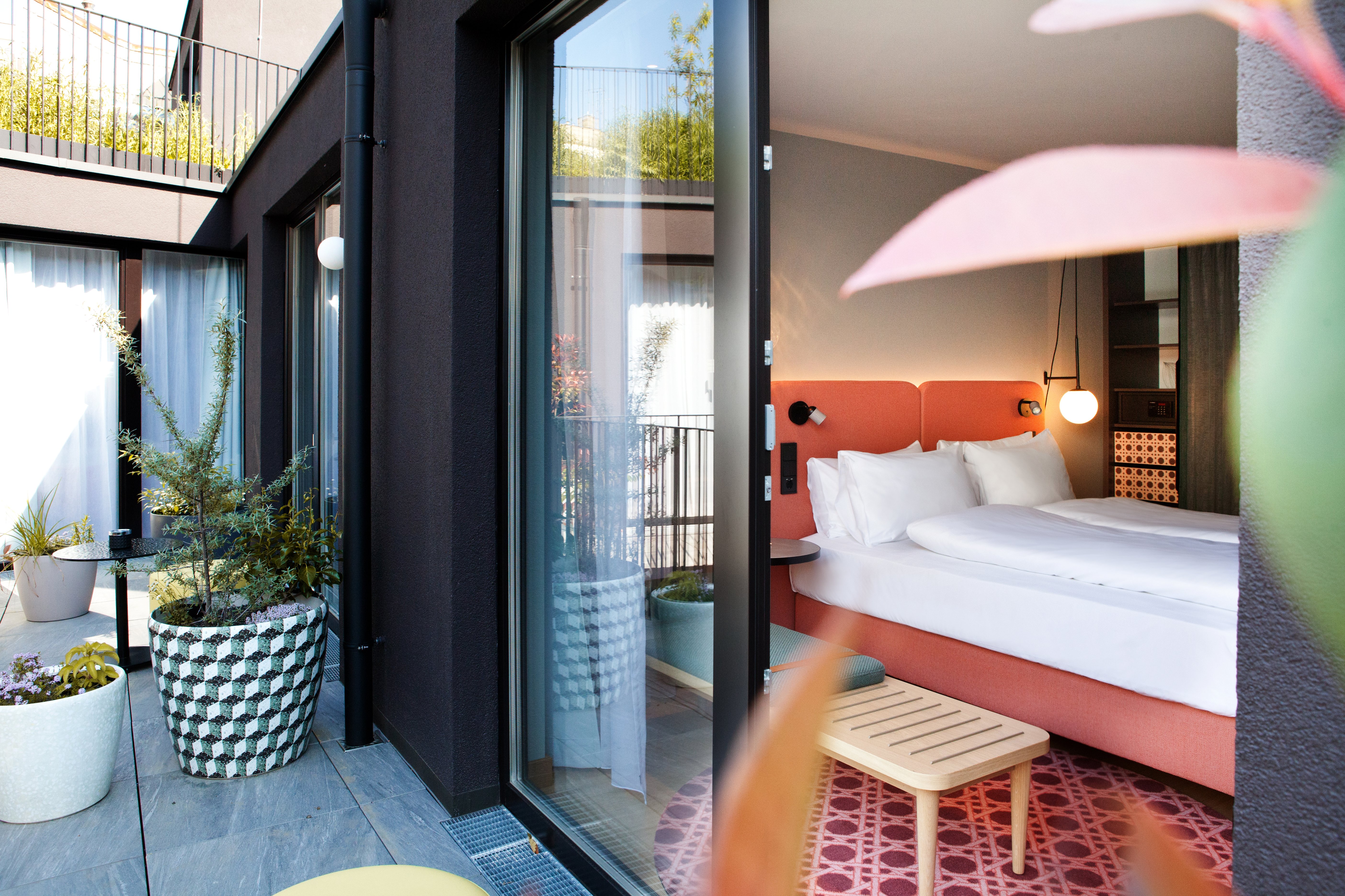 hotel indigo vienna naschmarkt