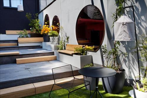 hotel indigo vienna naschmarkt