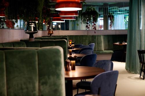 hotel indigo vienna naschmarkt