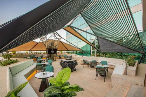 hilton bahrain