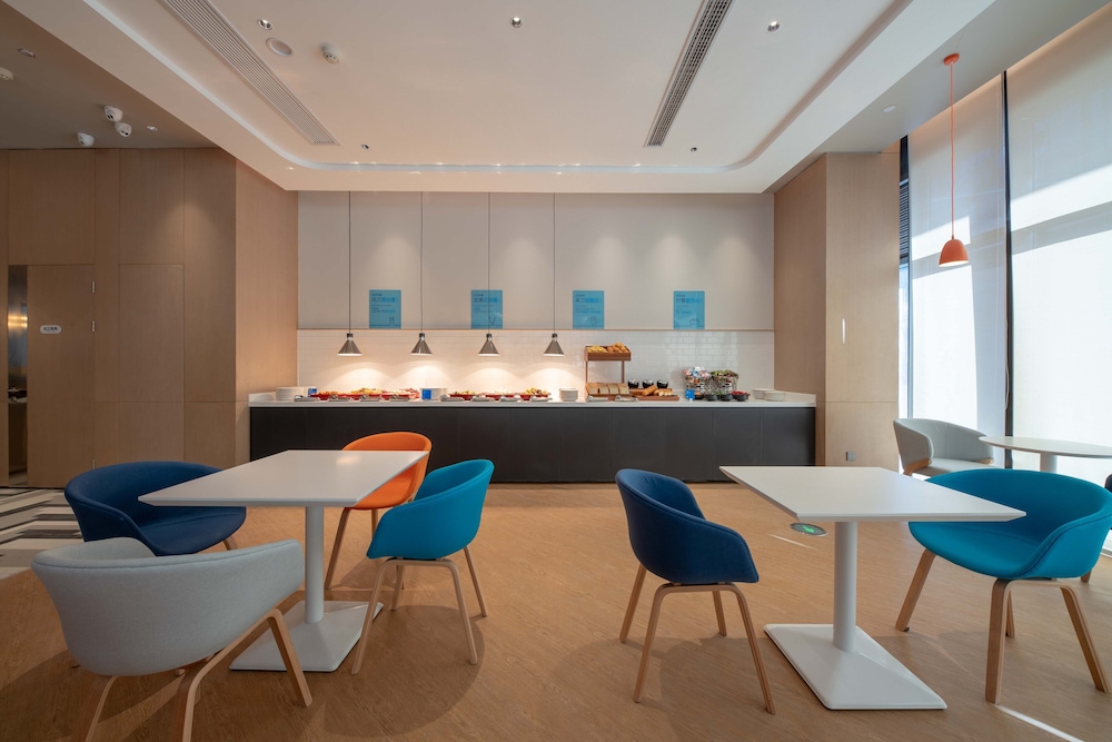 holiday inn express nantong north gateway an ihg hotel
