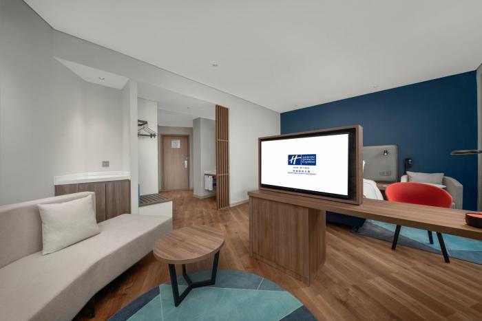 holiday inn express nantong north gateway an ihg hotel