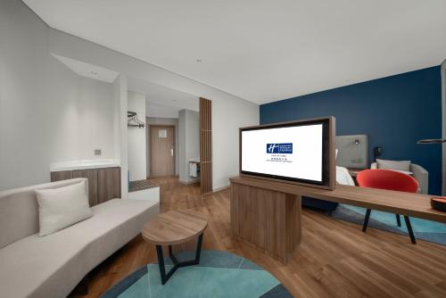 holiday inn express nantong north gateway an ihg hotel