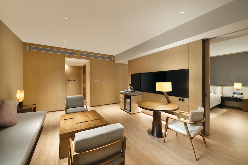 crowne plaza zunhua hot spring town an ihg hotel
