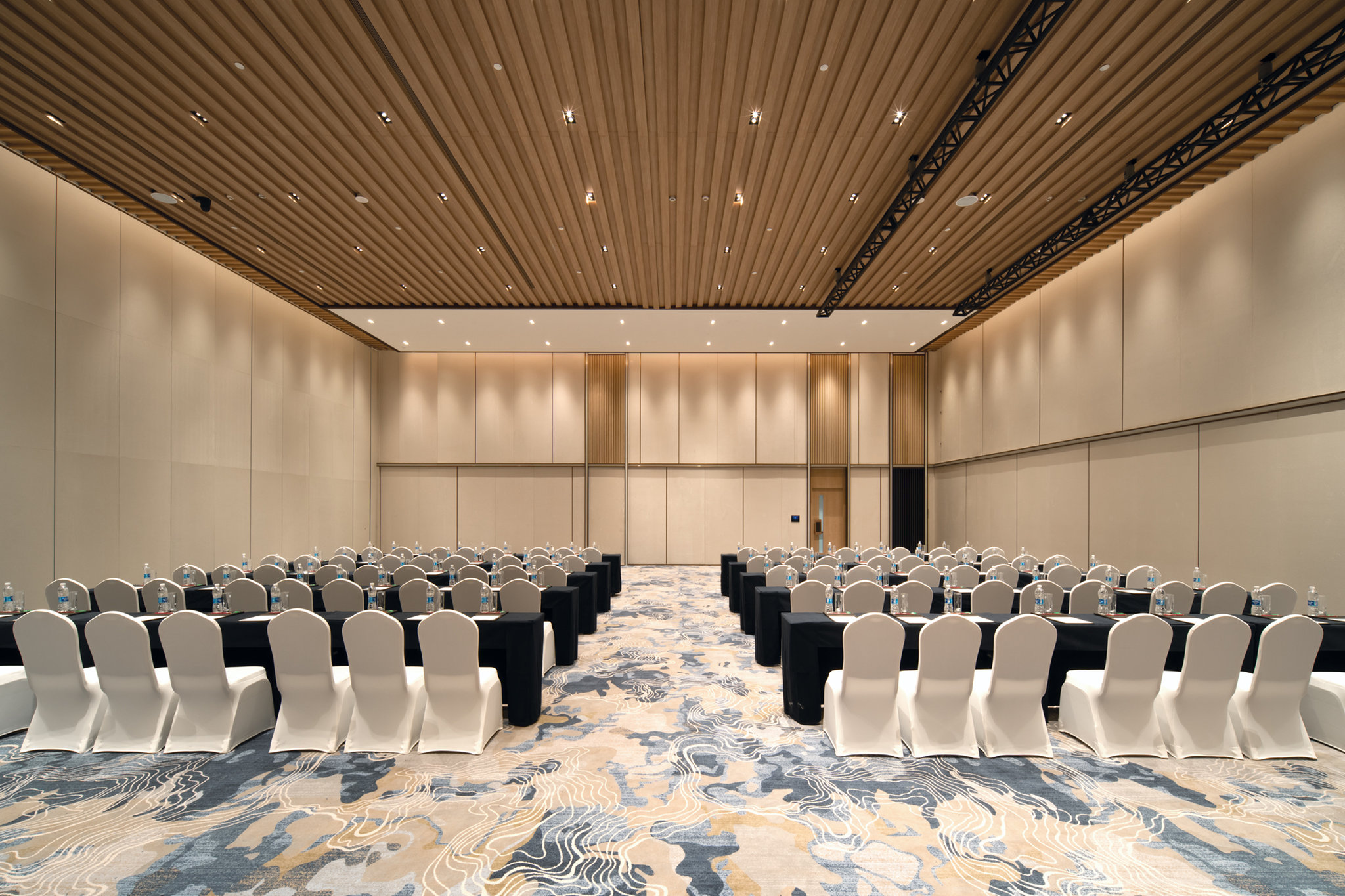 crowne plaza zunhua hot spring town an ihg hotel