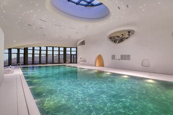 Crowne Plaza Zunhua Hot Spring Town, An Ihg Hotel,Zunhua>>Tangshan,3.5 star