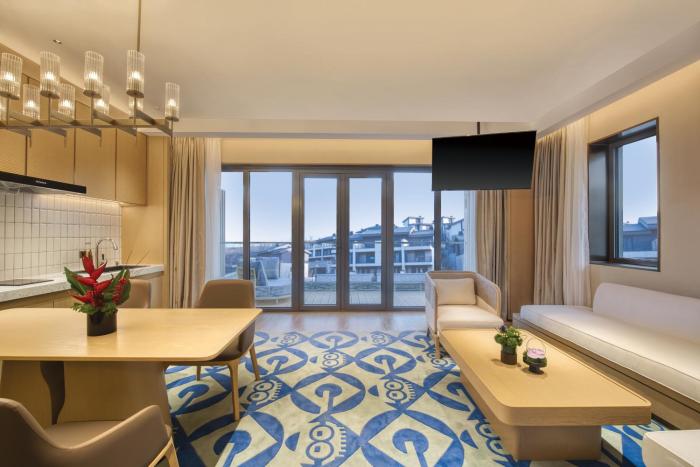 crowne plaza zunhua hot spring town an ihg hotel
