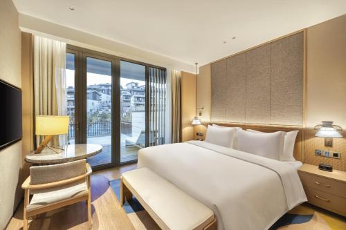crowne plaza zunhua hot spring town an ihg hotel