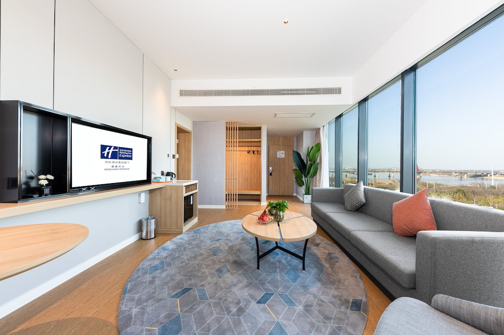holiday inn express nanchang riverside an ihg hotel