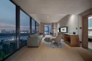 holiday inn express nanchang riverside an ihg hotel