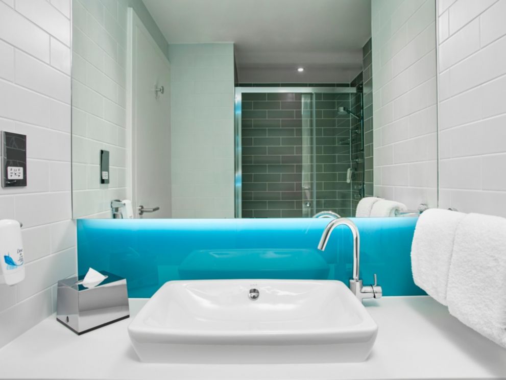 holiday inn express krefeld dusseldorf an ihg hotel