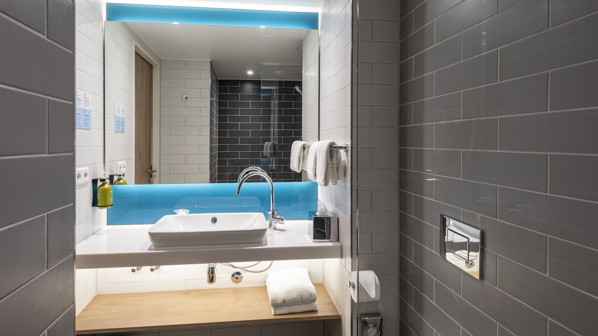 holiday inn express krefeld dusseldorf an ihg hotel