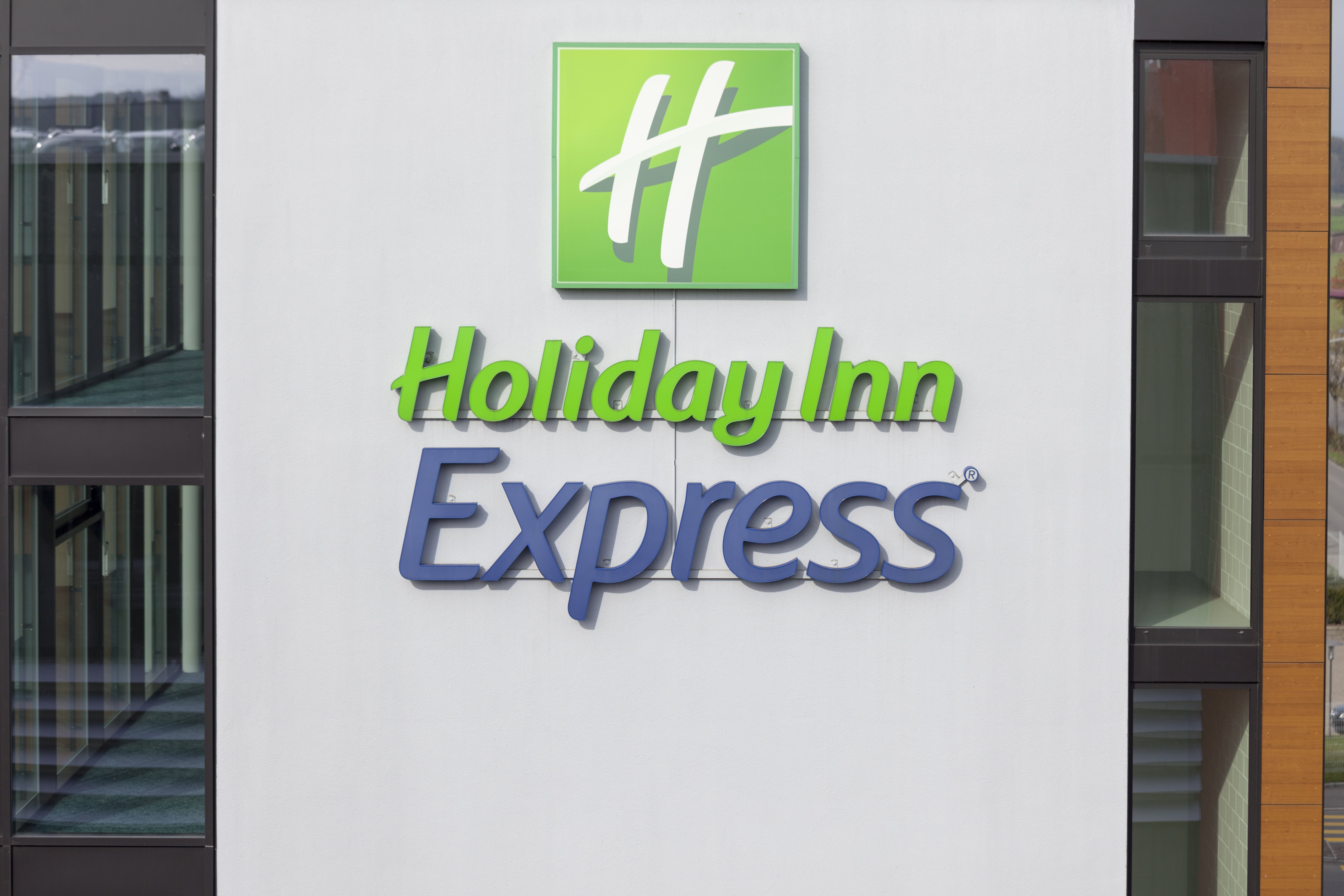 holiday inn express krefeld dusseldorf an ihg hotel