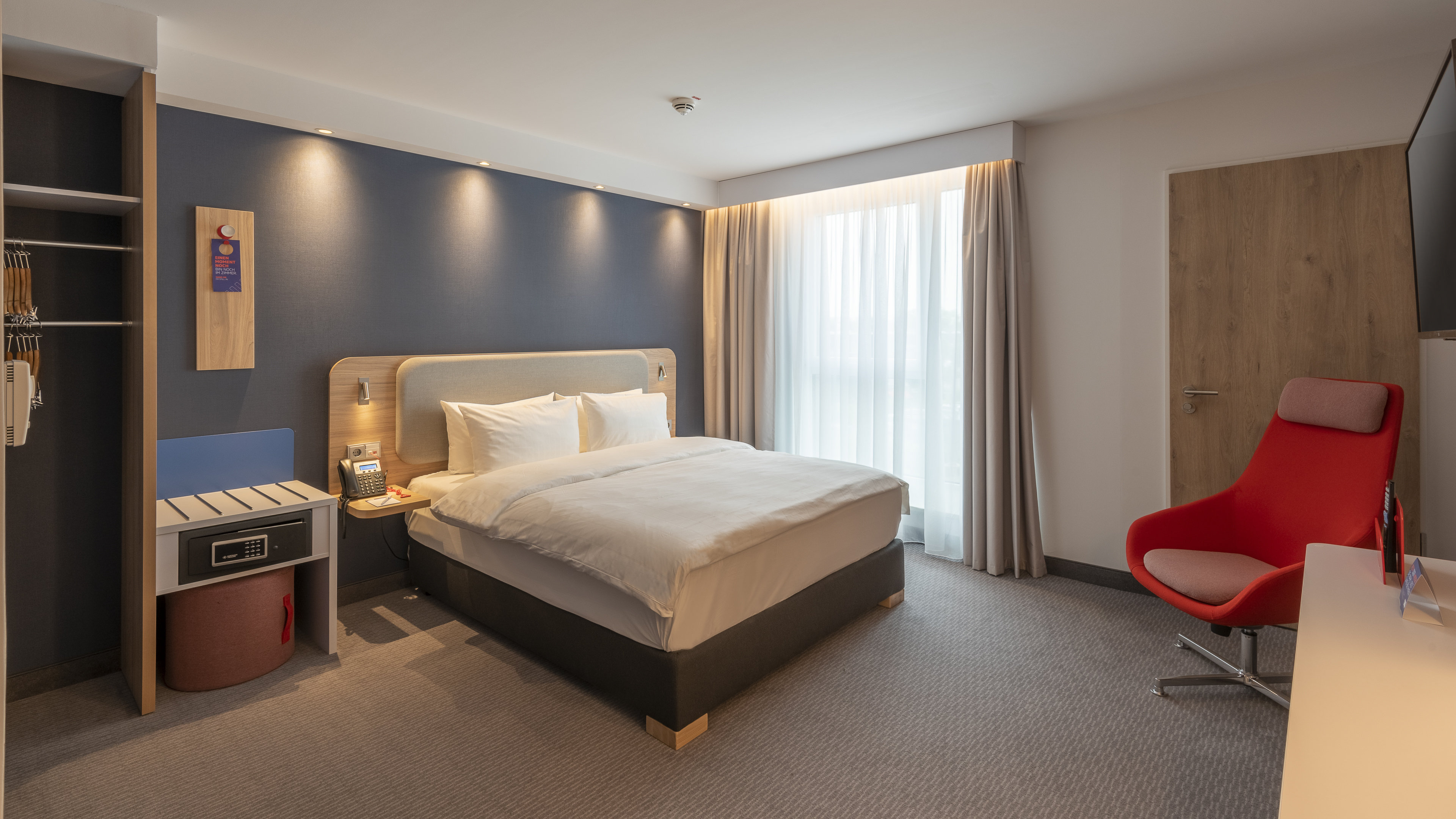 holiday inn express krefeld dusseldorf an ihg hotel